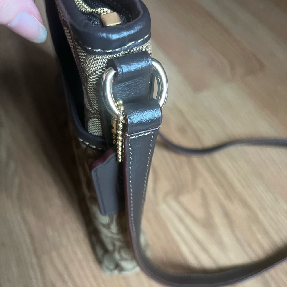 Coach Tan and Brown Signature Crossbody / Shoulder Bag - Picture 9 of 13